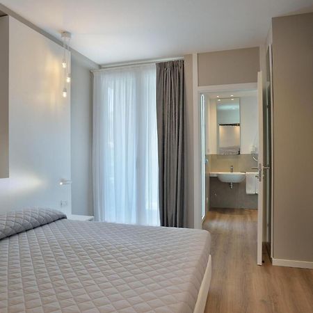 Embassy Hotel & Spa Cattolica Exterior foto
