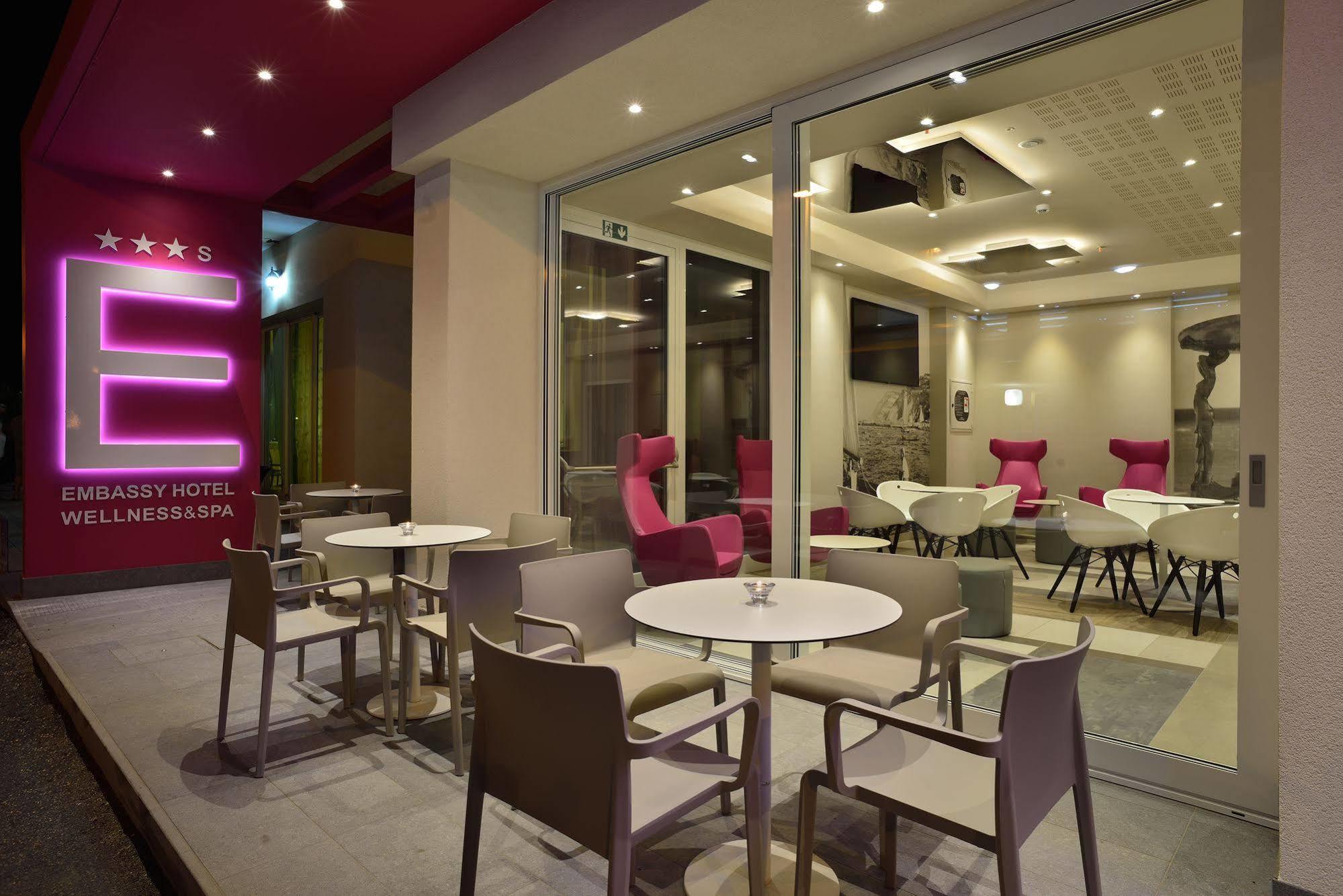 Embassy Hotel & Spa Cattolica Exterior foto
